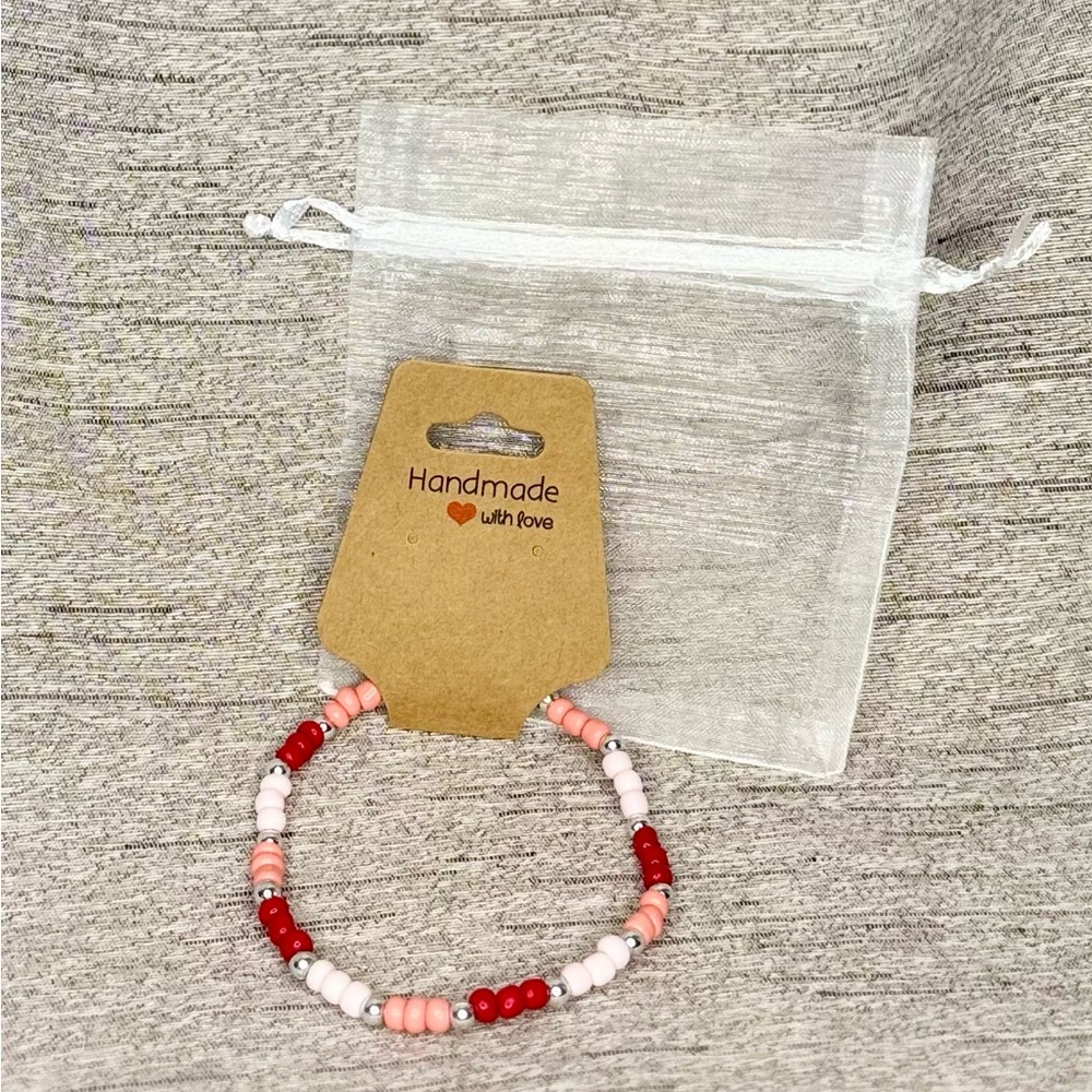 NWT - Handmade Red & Pink & Silver Beaded Elastic Stretch Bracelet - Aprox 7”